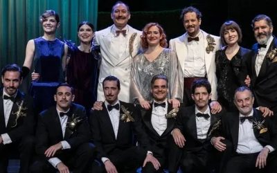Los personajes de ‘La señorita de Trevélez’ salen del escenario en el Fernán Gómez por el Día Mundial del Teatro